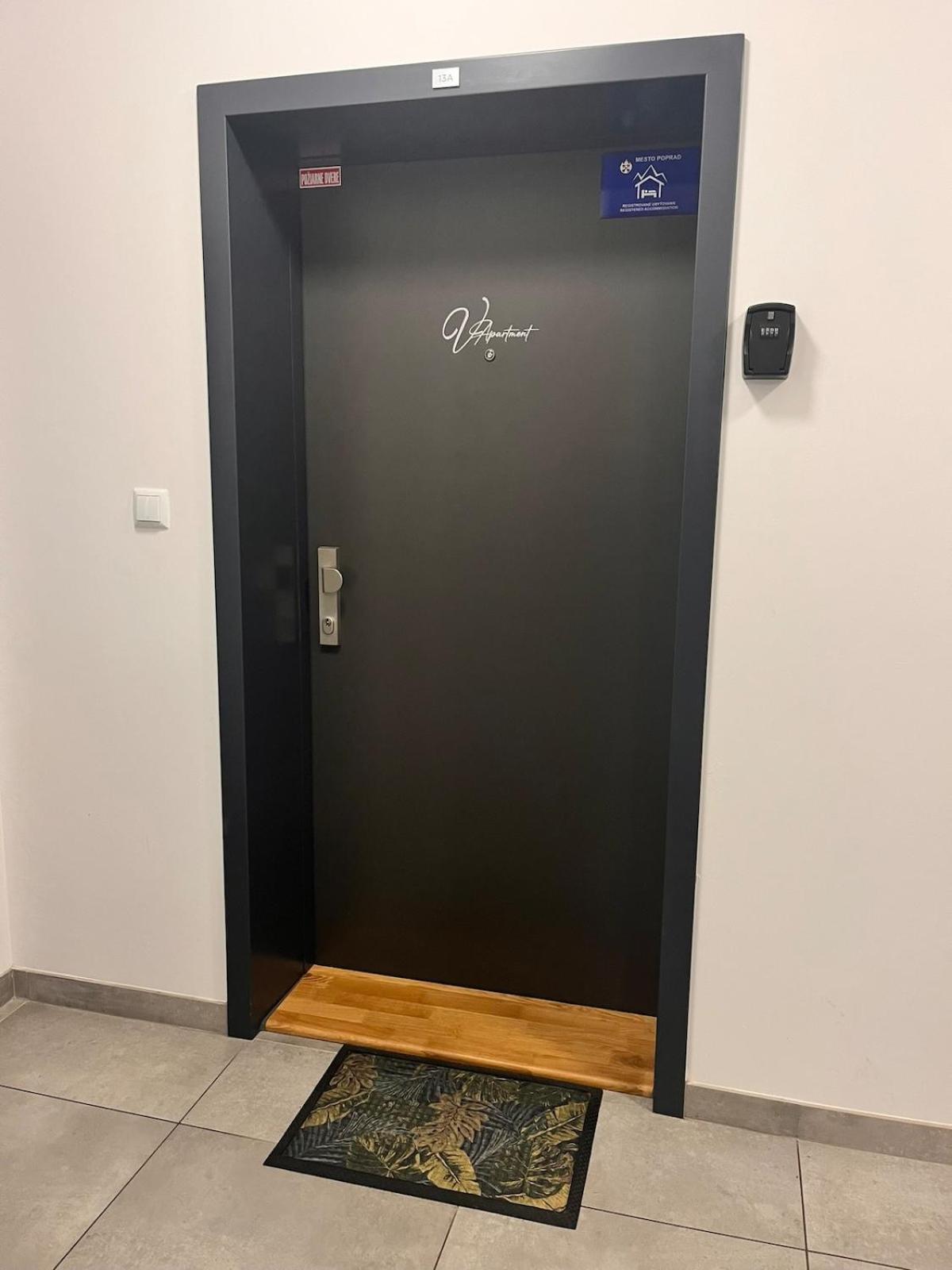 Vapartment Poprad Luaran gambar
